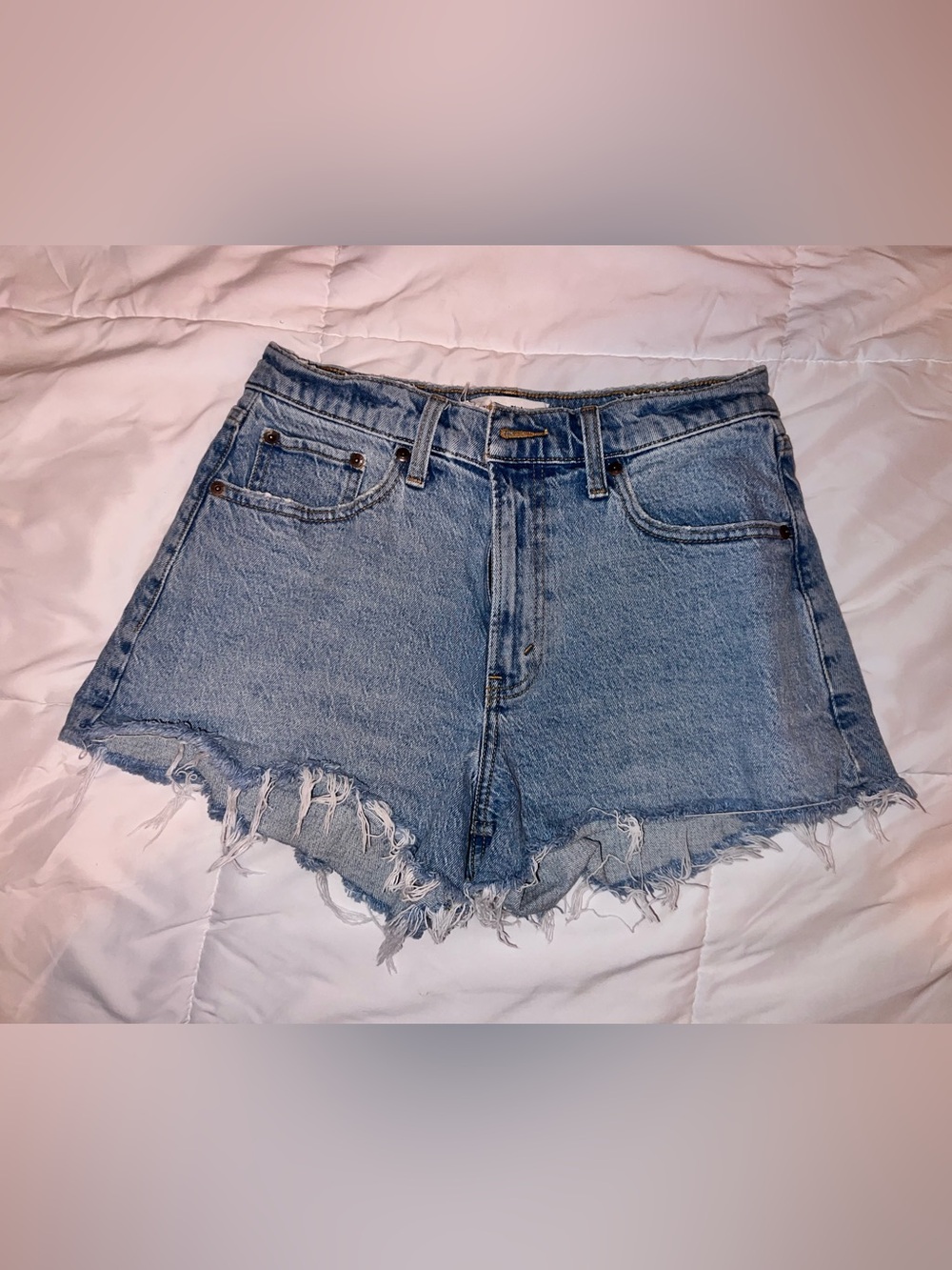 Abercrombie Curve Love High Rise 90s Cutoff